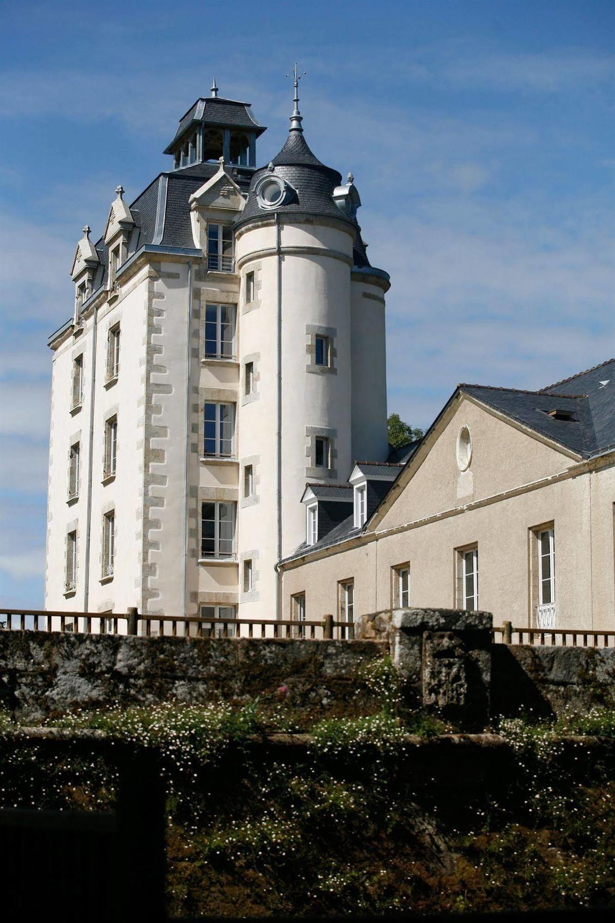 Residence Prestige Odalys Le Chateau De Keraveon Erdeven Exterior photo